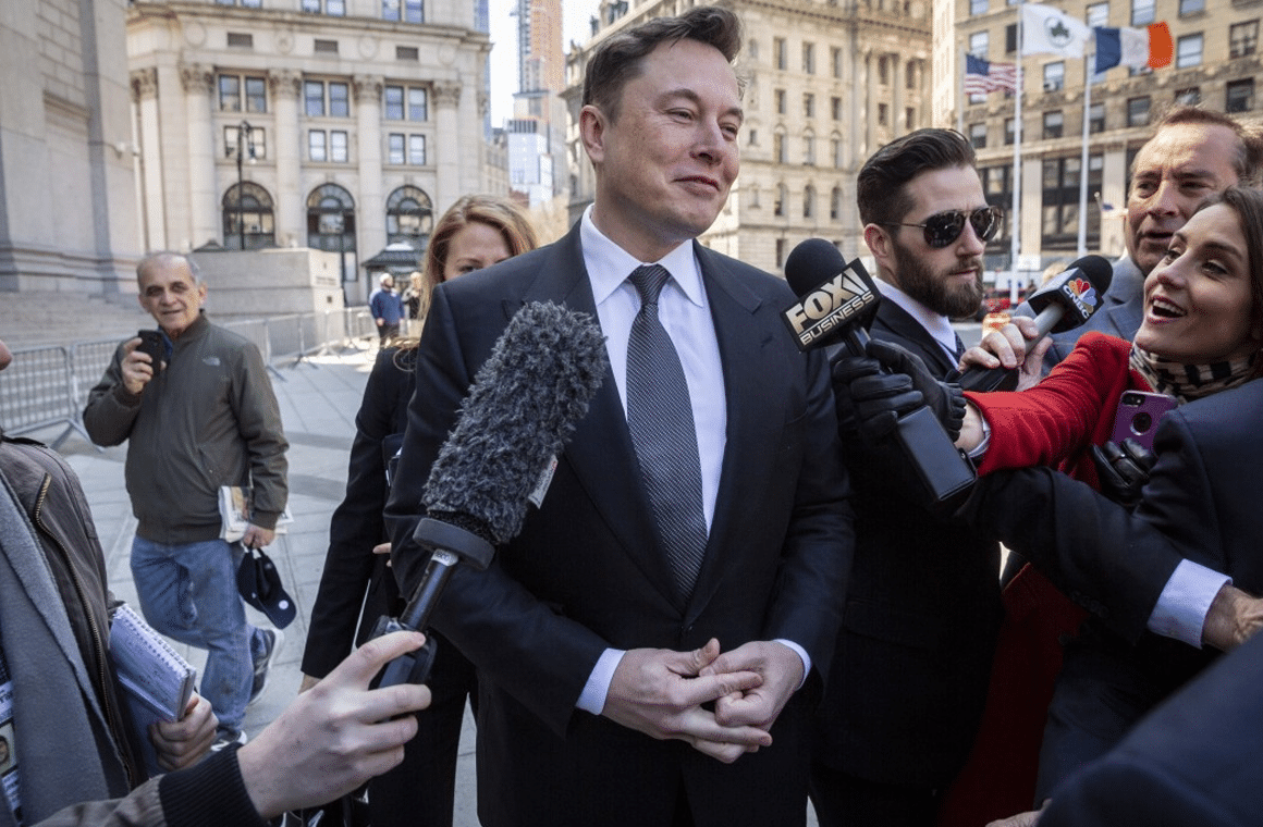 Elon Musk là ai